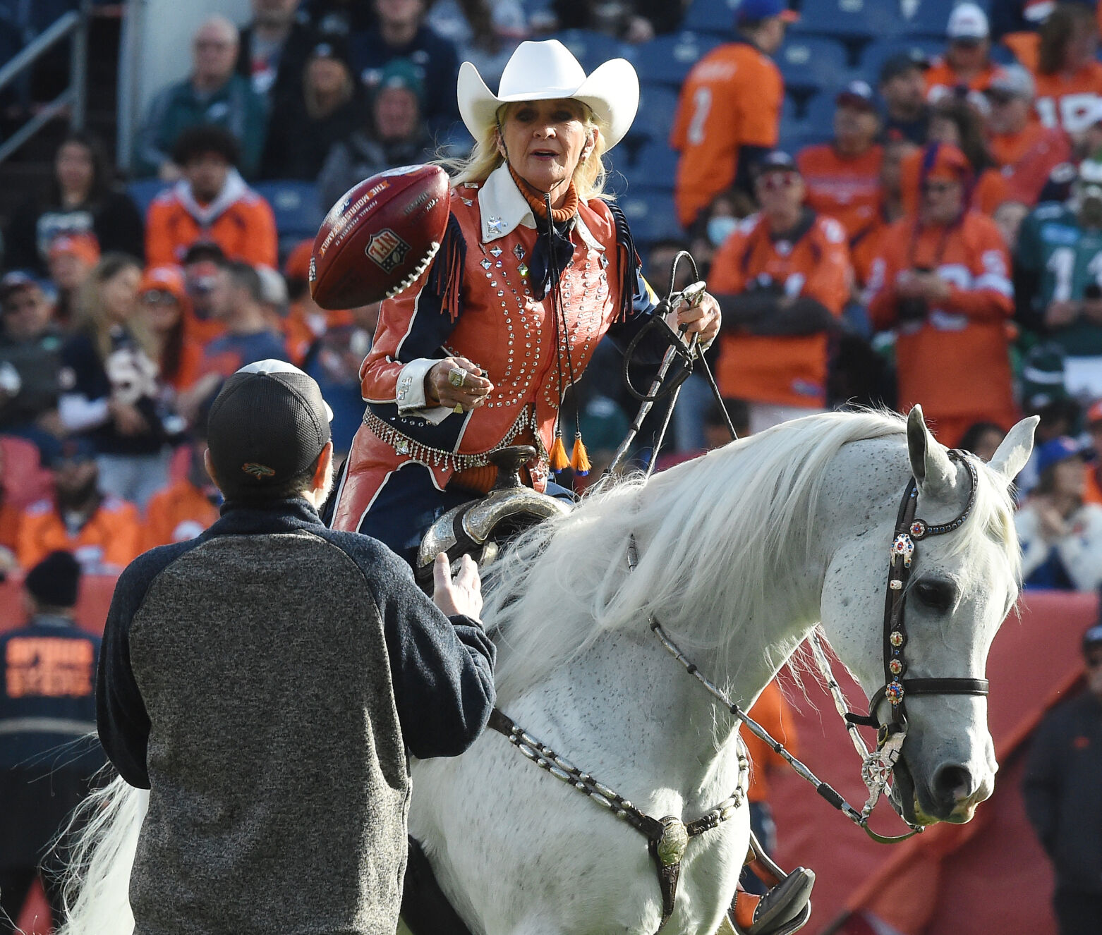 111521-s-broncos-eagles 613 .jpg